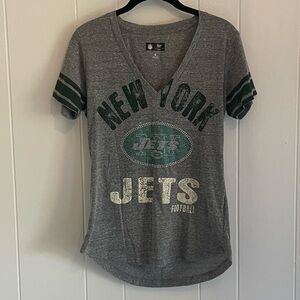 JETS t-shirt, v neck with rhinestones